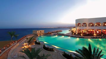 Indoor pool, 5 outdoor pools, sun loungers