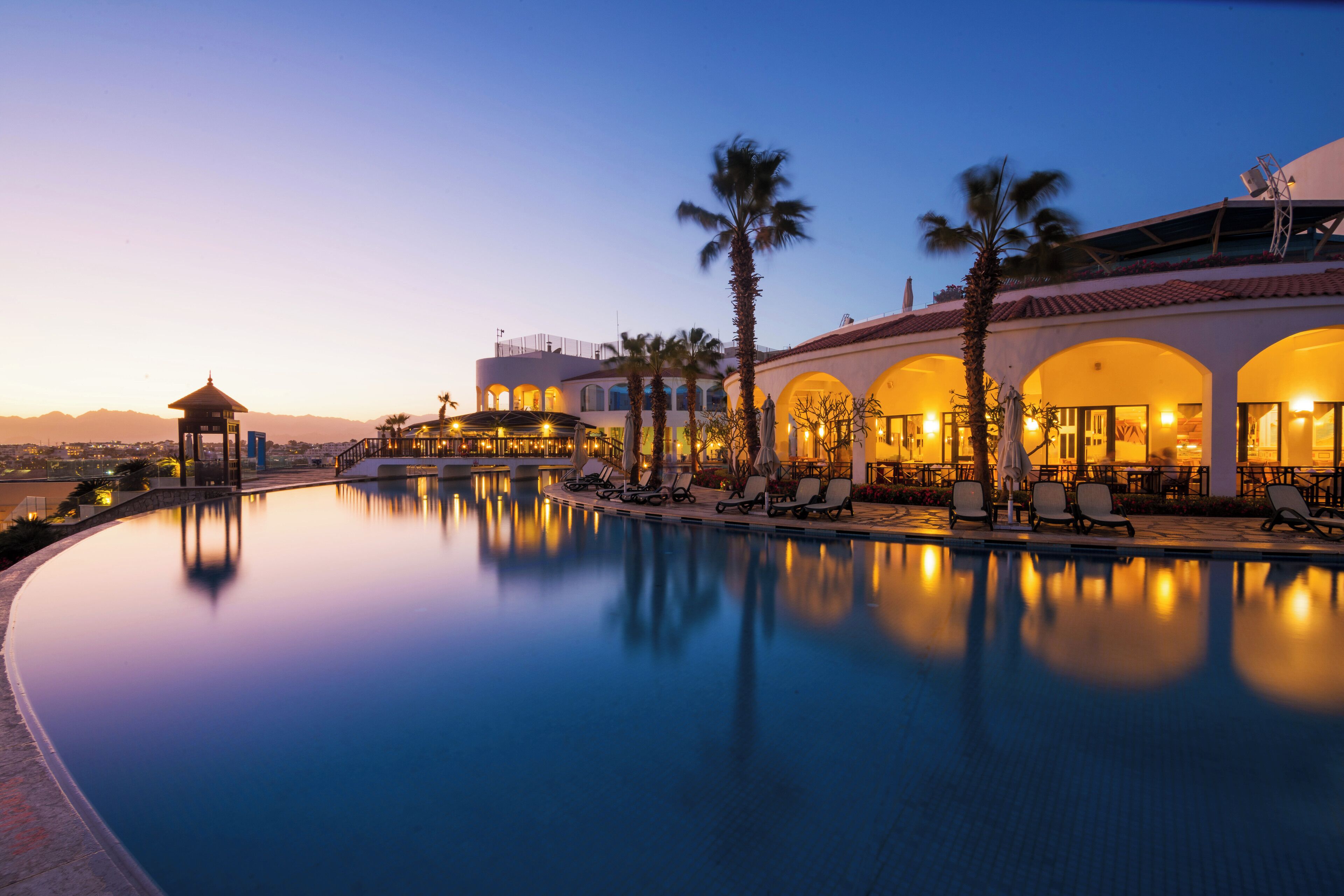 واجهة المنشأة