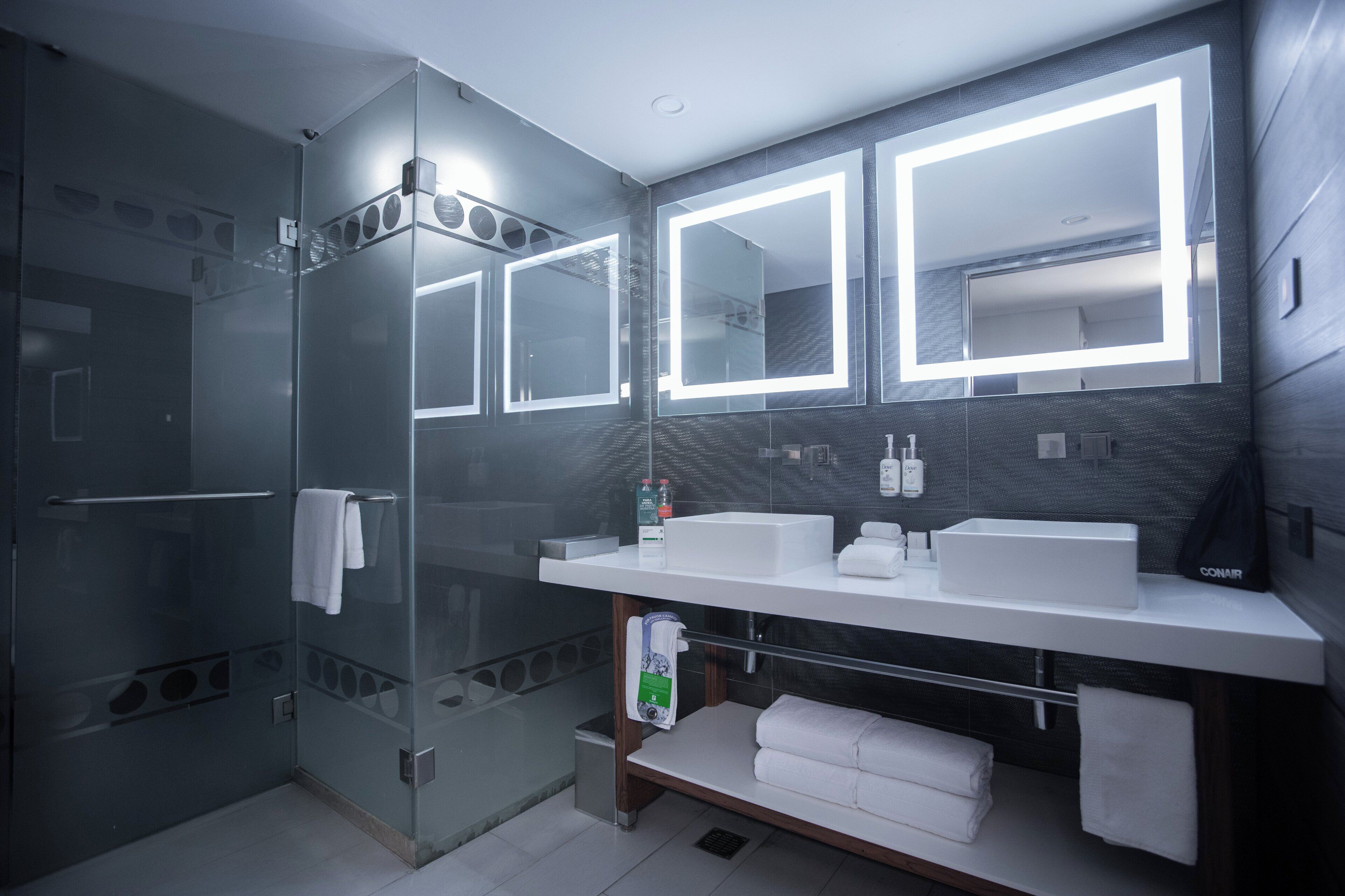 Photo - Holiday Inn Mexico Zona Centro by IHG