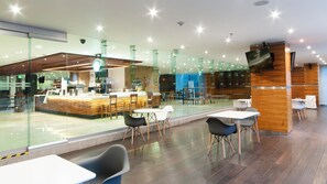 Bar (en el alojamiento)