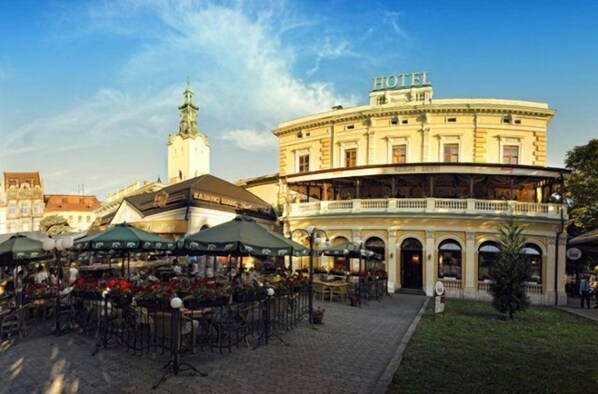 Exterior - Wien Hotel (Lviv)