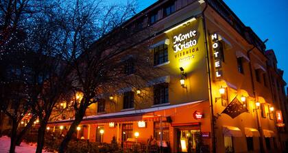 Monte Kristo Hotel