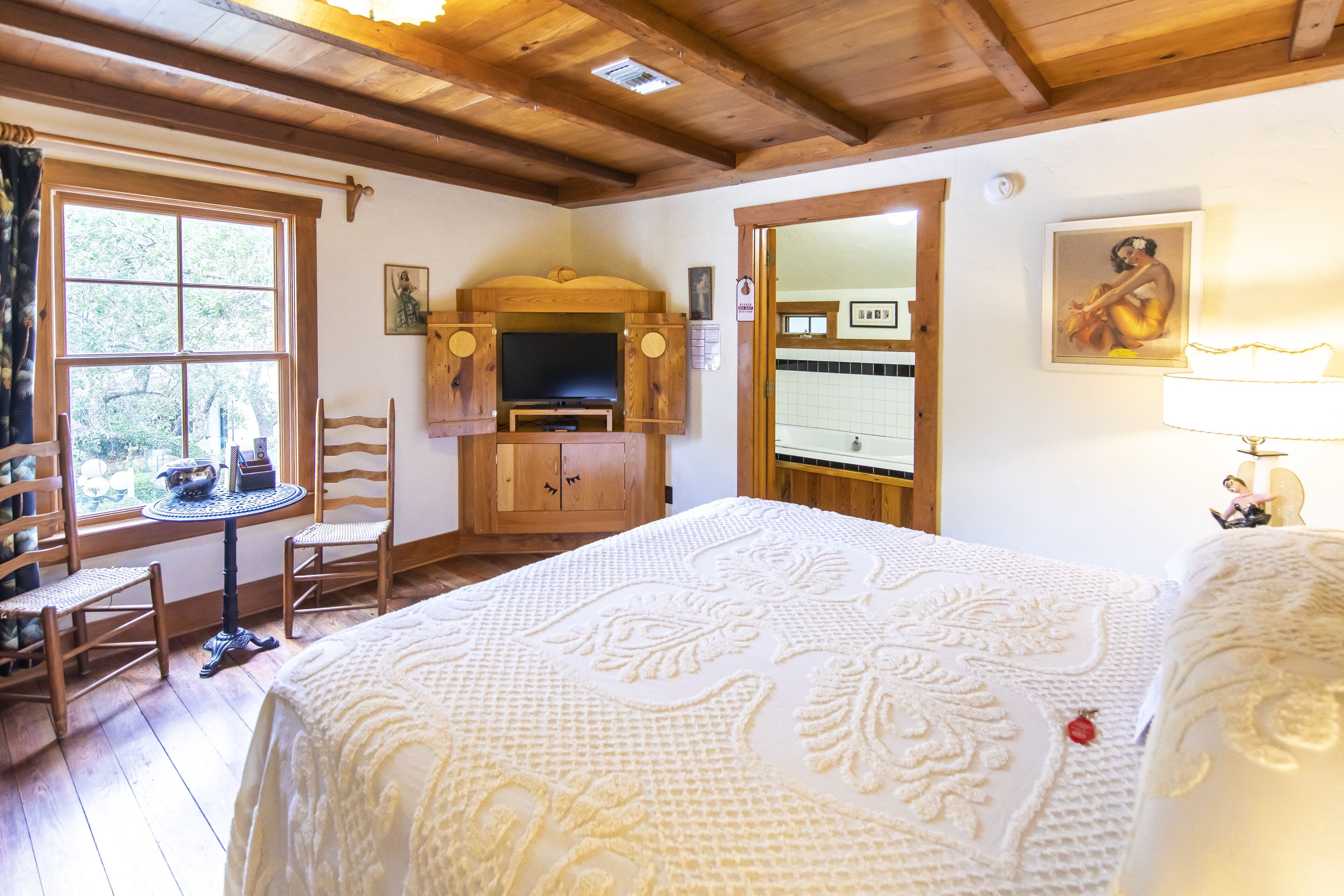 Premium bedding, iron/ironing board, WiFi (free), alarm clocks