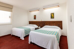 Standard Room, 2 Double Beds