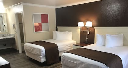 Abby's Anaheimer Inn