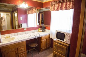 30-inch LCD TV with cable channels, TV, fireplace