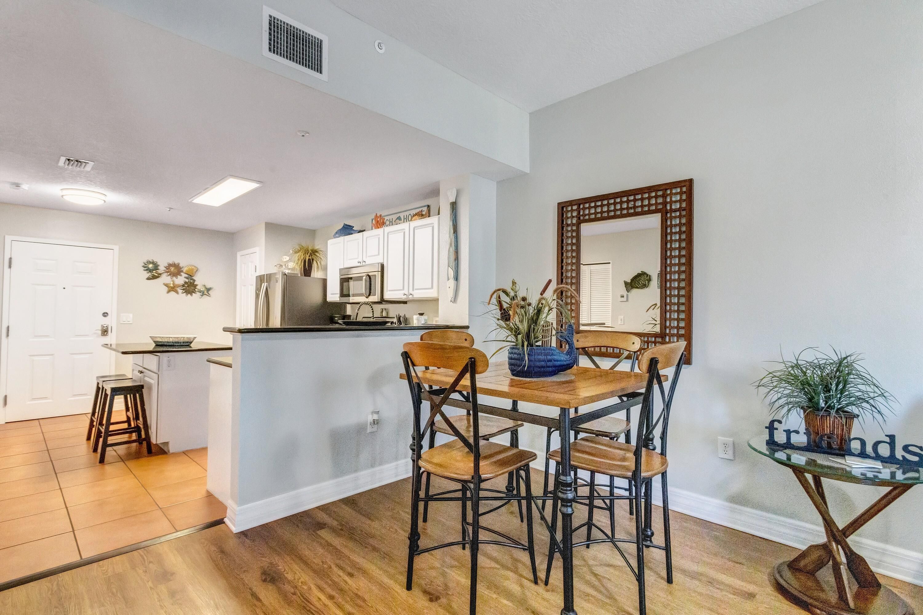 condo, 2 bedrooms | private kitchen | fridge, microwave, oven, dishwasher