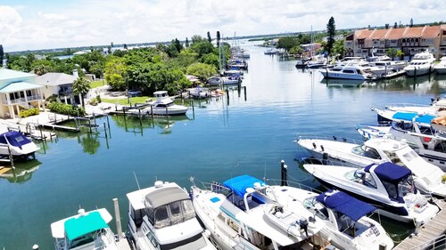 Madeira Bay Resort II by Travel Resort Services