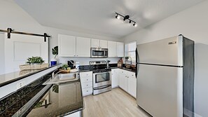 Apartment, 2 Schlafzimmer, 2 Bäder | Eigene Küche