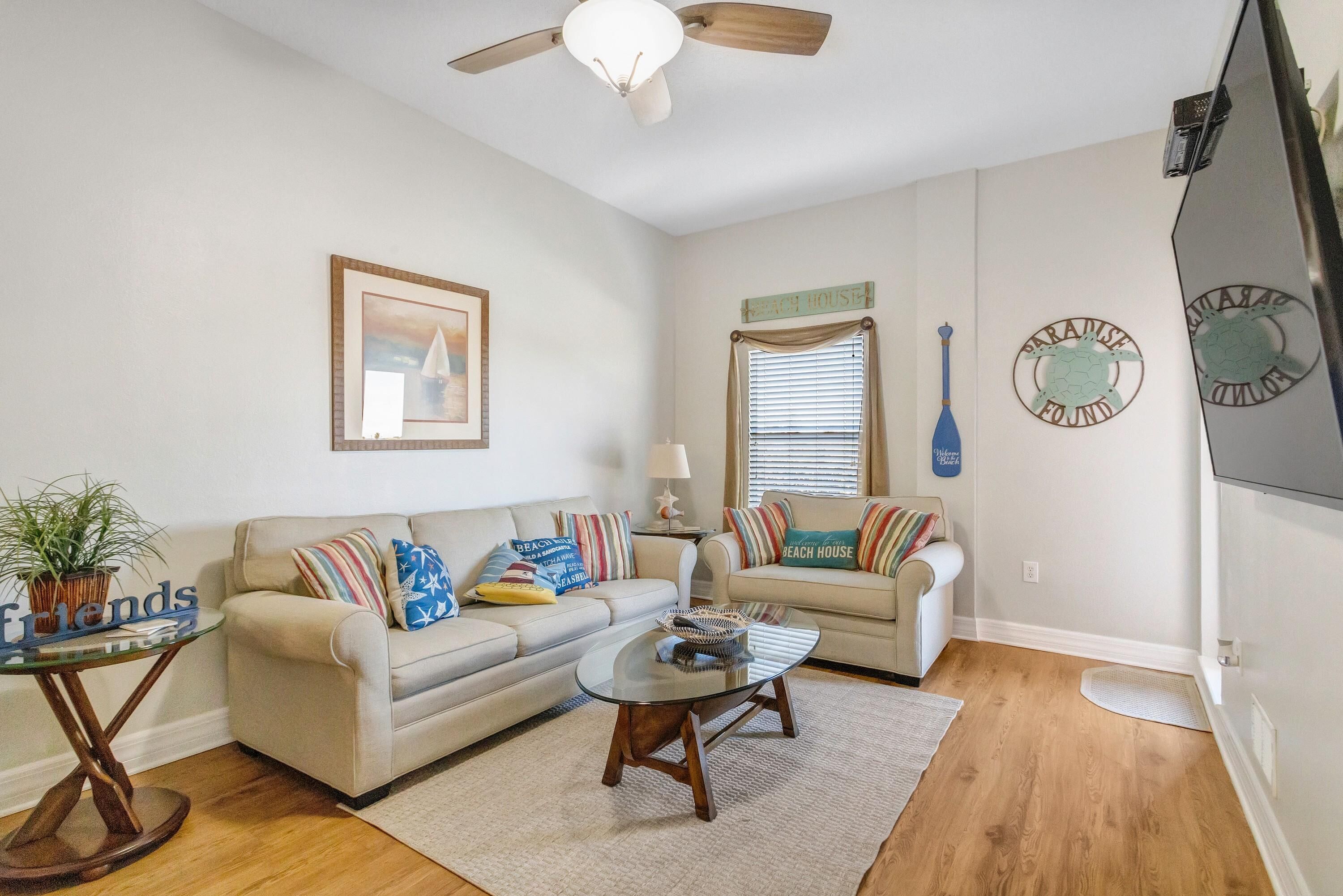 condo, 2 bedrooms | living area | 30-inch flat-screen tv with cable channels, tv