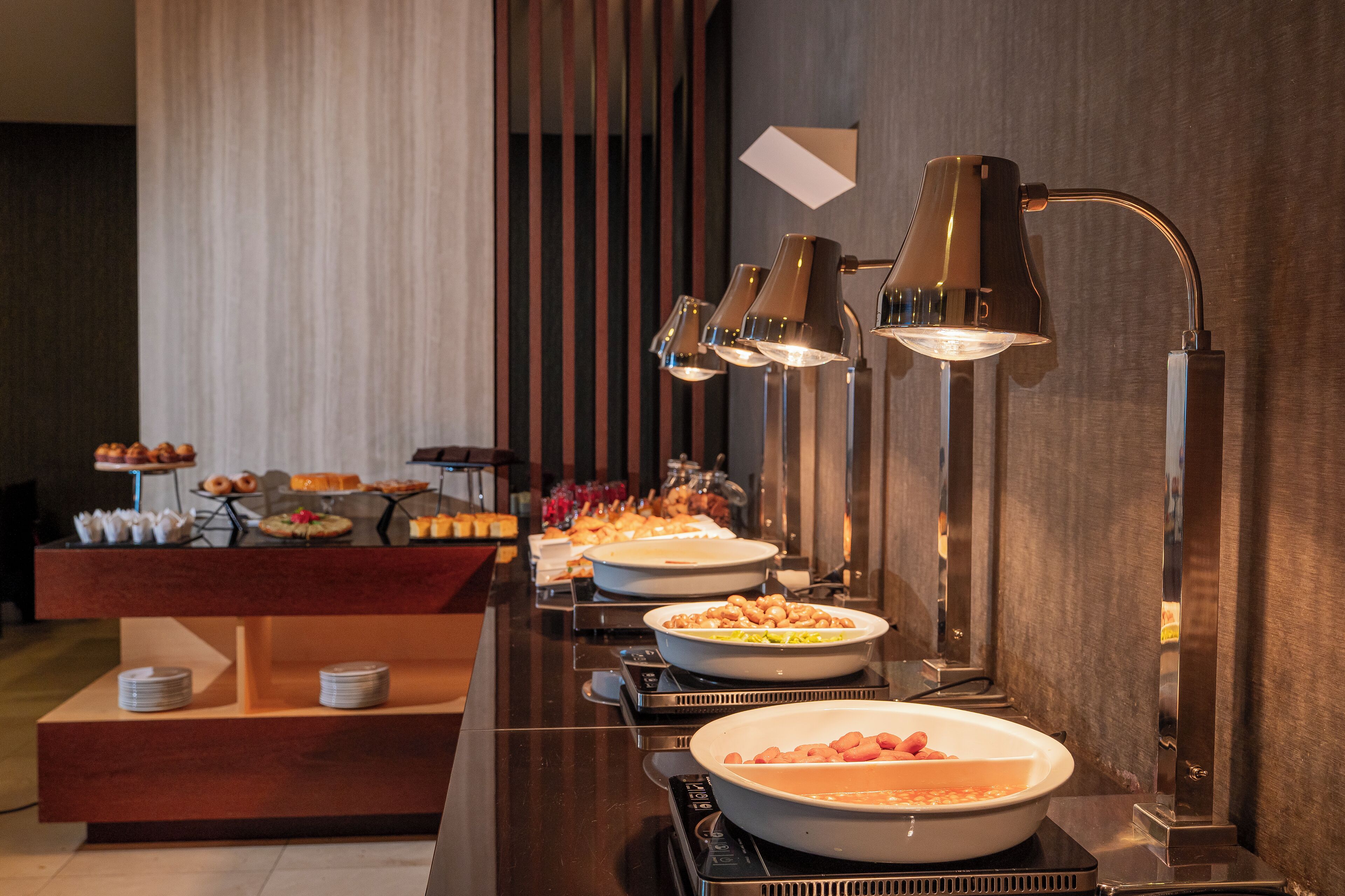 Daily buffet breakfast (EUR 12 per person)