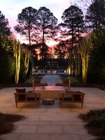 Sauna, hot tub, steam room, body treatments, aromatherapy