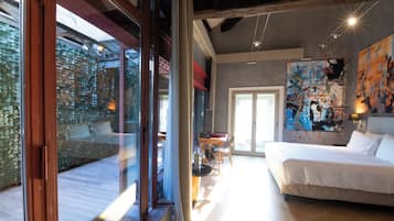 Grand Terrace Room | 1 bedroom, premium bedding, down comforters, minibar