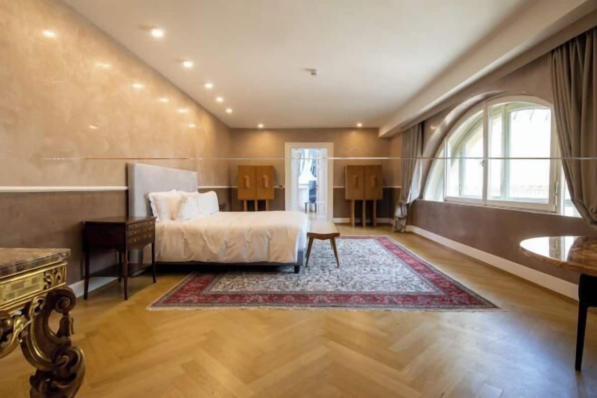 Literie de qualité, couette en duvet, minibar, coffre-fort