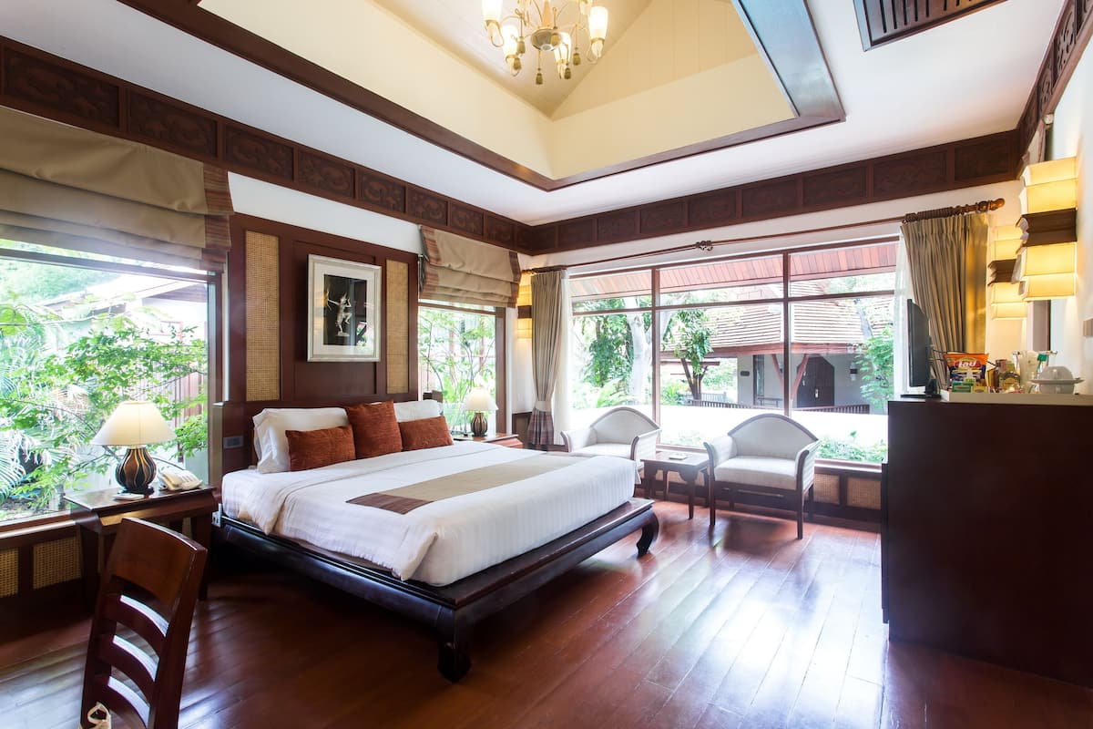 Deluxe villa, privézwembad | Luxe beddengoed, Select Comfort-bedden, een minibar