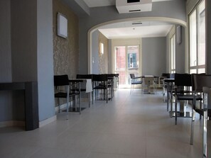 Restaurant - Napolit'amo Hotel Medina (Naples)