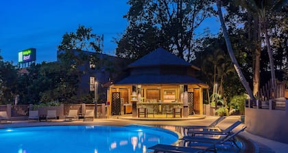 Holiday Inn Resort Krabi Ao Nang Beach by IHG