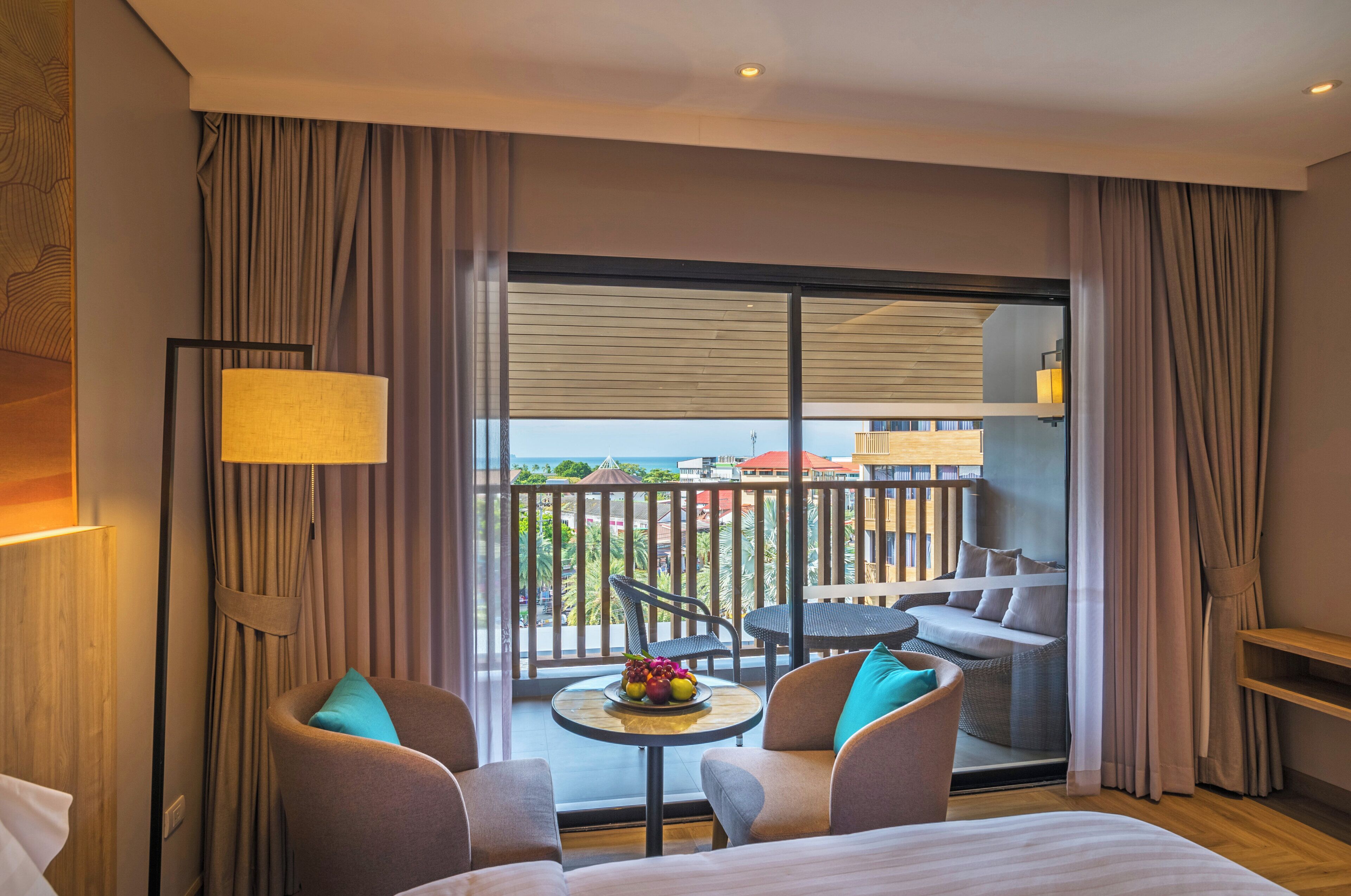 premium room, 2 single beds, balcony, city view | 1 bedroom, premium bedding, memory-foam beds, minibar