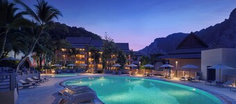 Holiday Inn Resort Krabi Ao Nang Beach by IHG