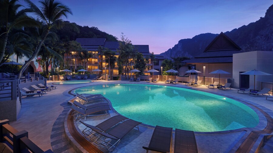 Holiday Inn Resort Krabi Ao Nang Beach by IHG
