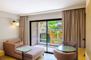 1 bedroom, premium bedding, memory-foam beds, minibar - Holiday Inn Resort Krabi Ao Nang Beach by IHG (Krabi)
