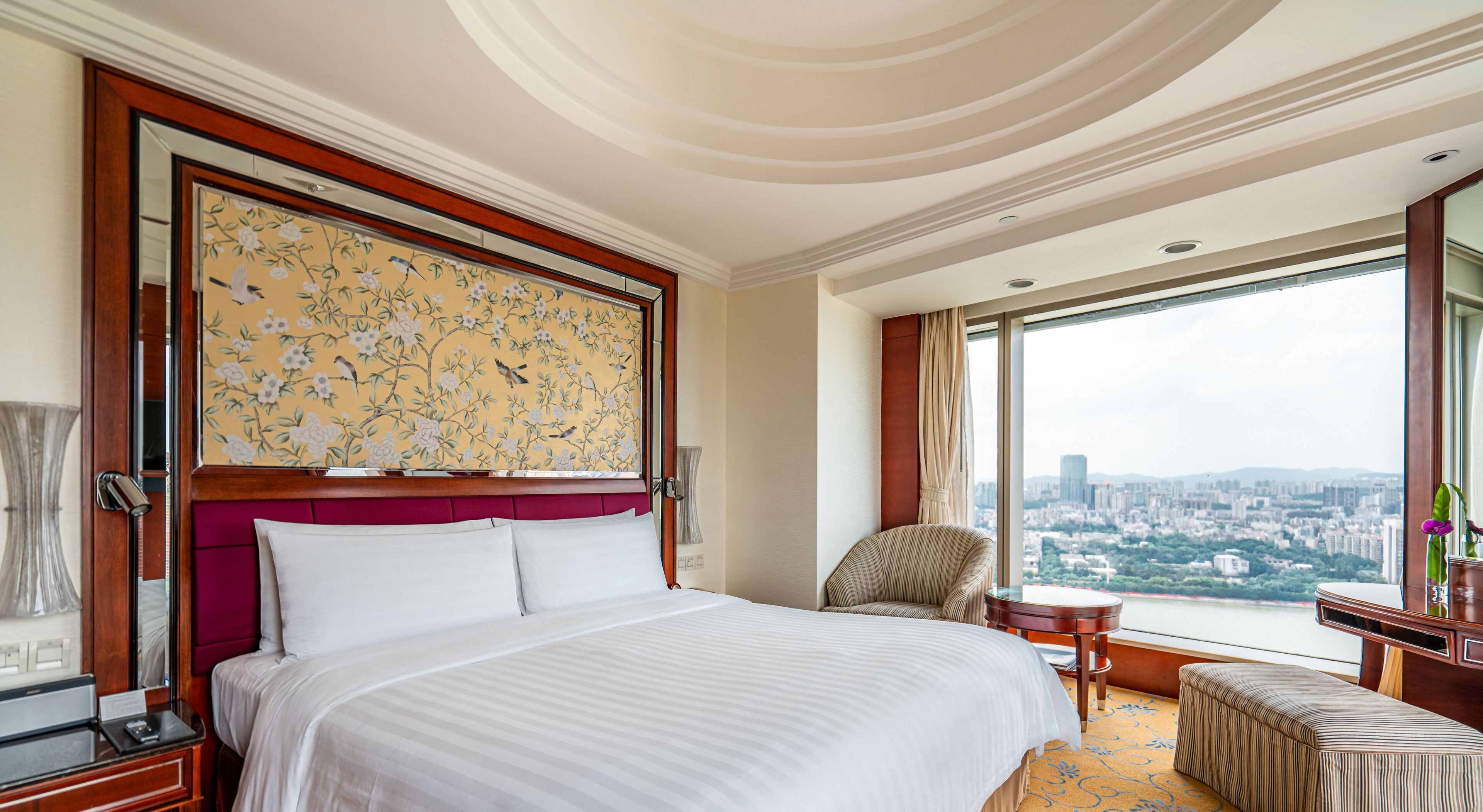 Executive Suite, 1 King Bed
