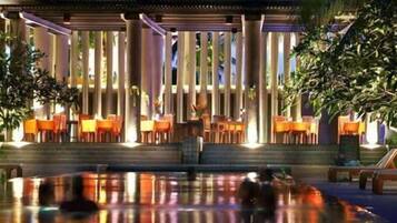 Se sirven desayunos, almuerzos y cenas