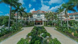 Front of property - Heshan Country Garden Phoenix Hotel (Jiangmen)
