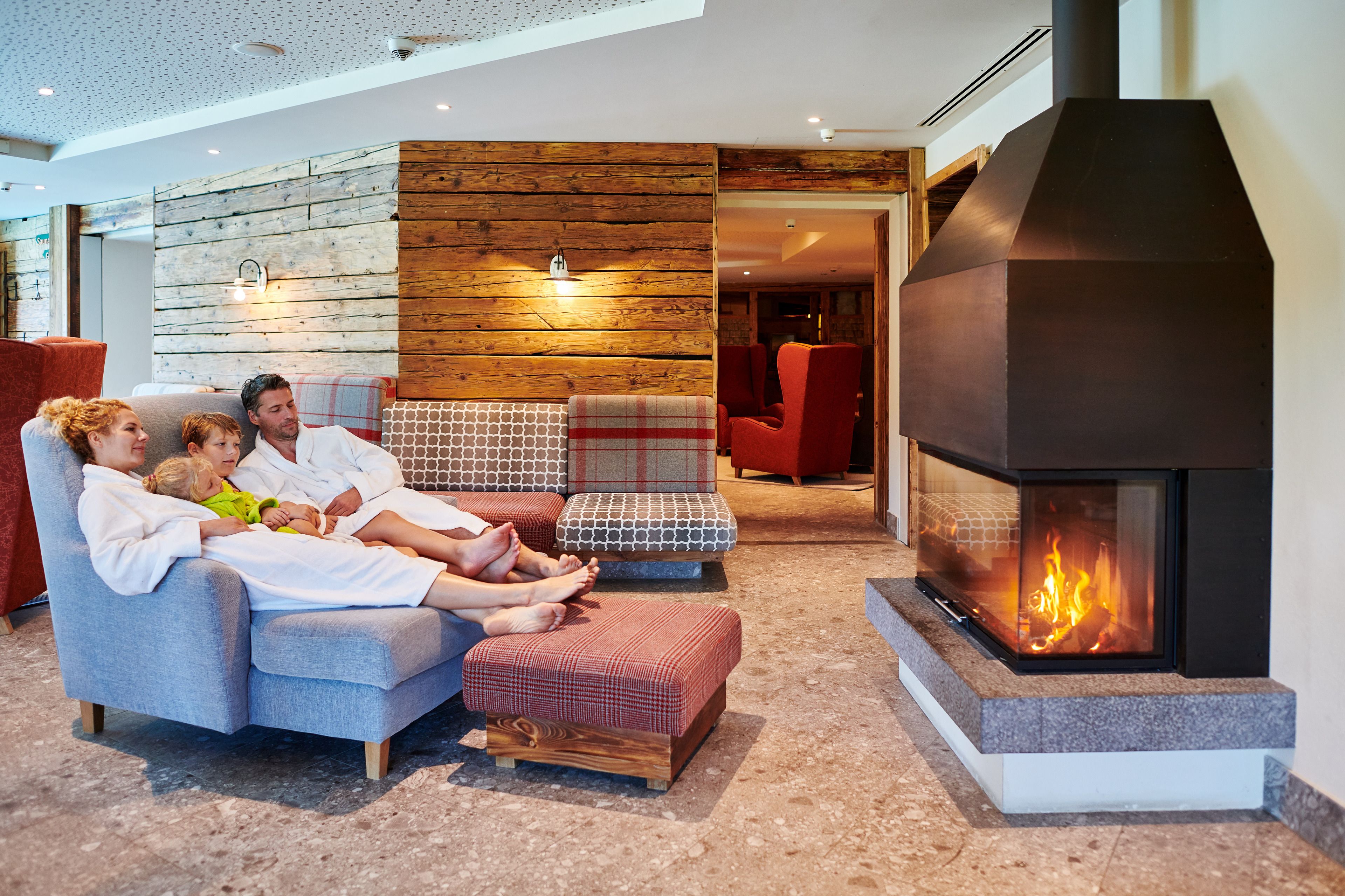 couples treatment room(s), sauna, turkish bath/hammam, body treatments