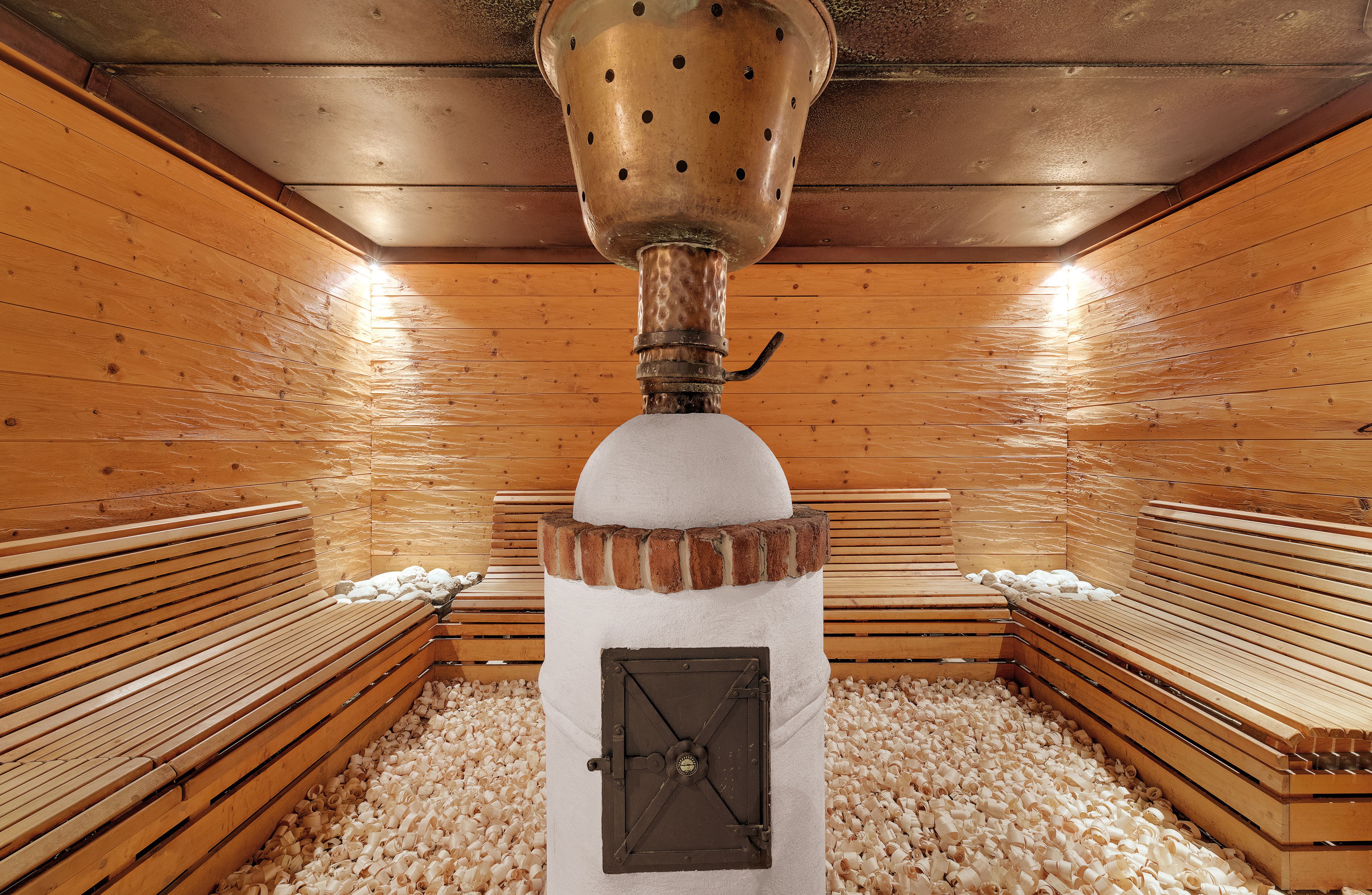 couples treatment room(s), sauna, turkish bath/hammam, body treatments