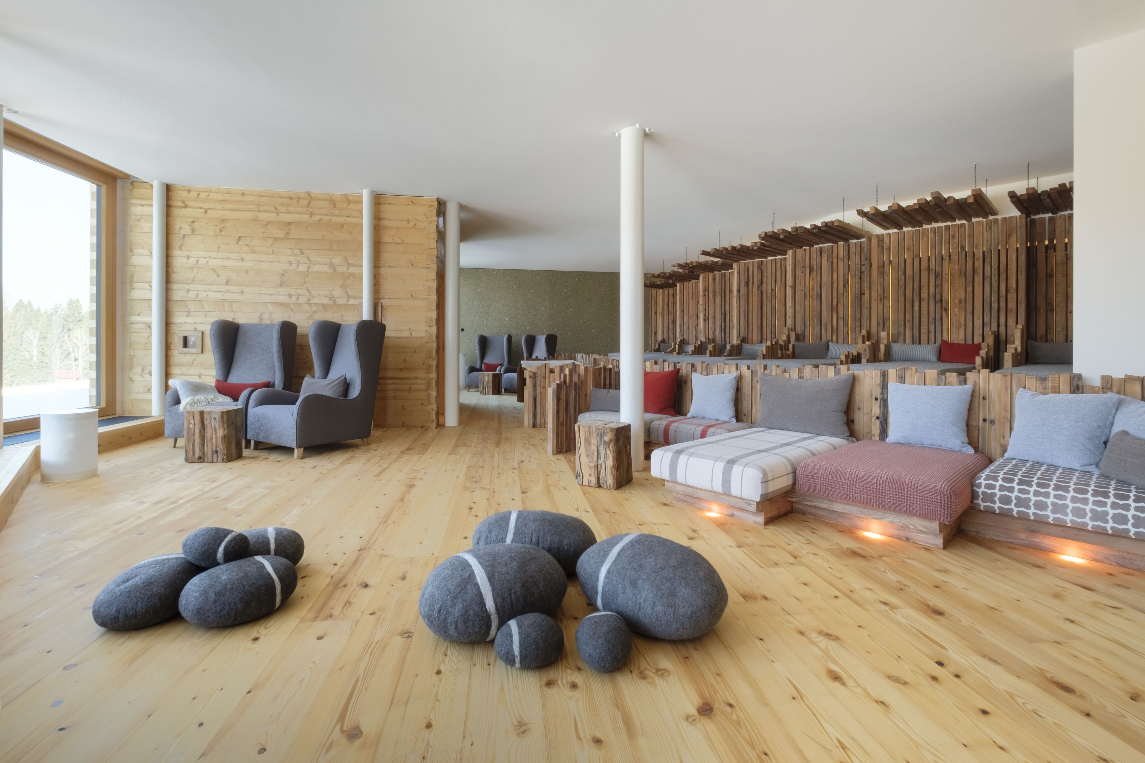 couples treatment room(s), sauna, turkish bath/hammam, body treatments