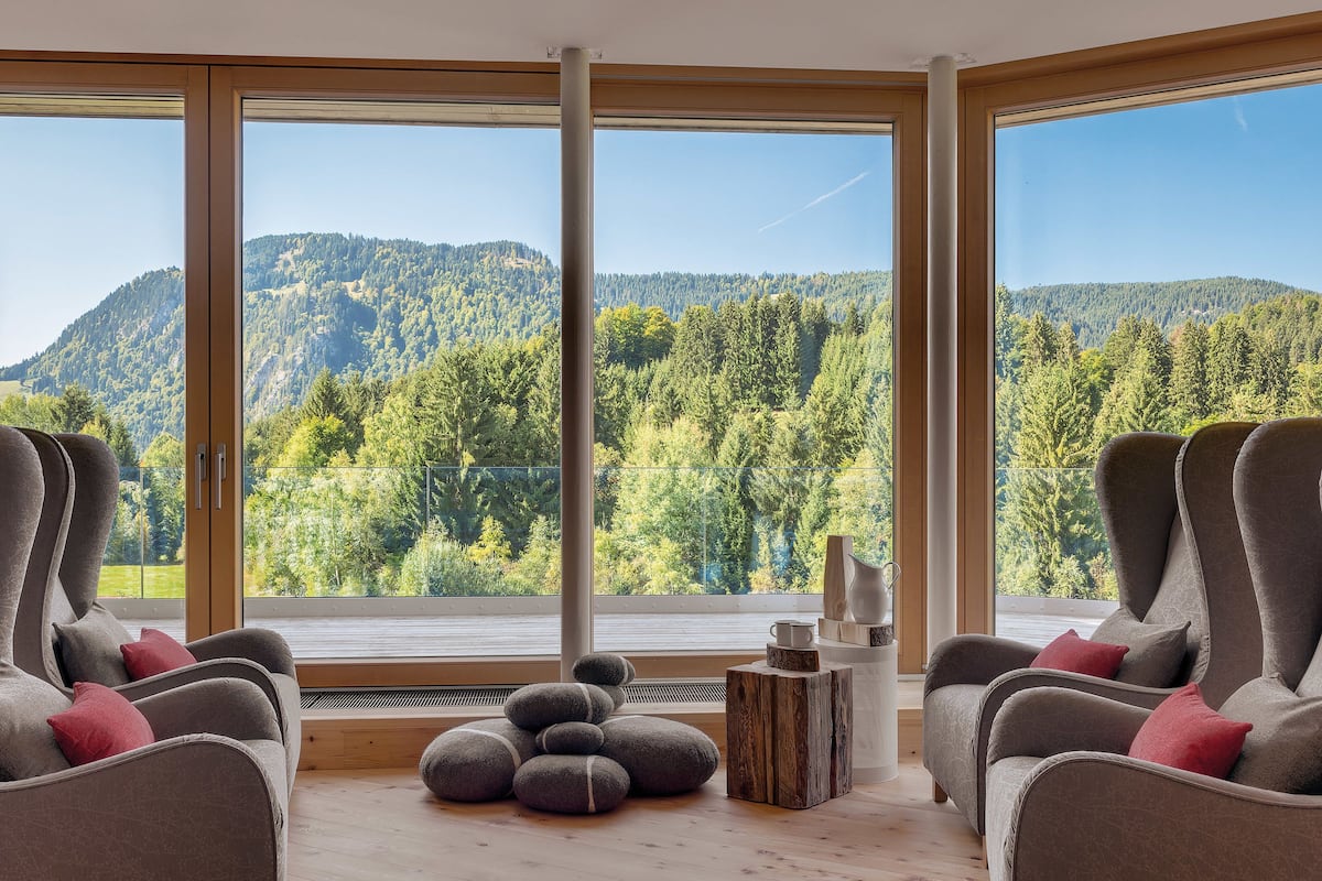 couples treatment room(s), sauna, turkish bath/hammam, body treatments