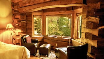 Trout Point Acadian Junior Suite | Bộ trải giường bằng vải Frette của Ý, bộ đồ giường cao cấp