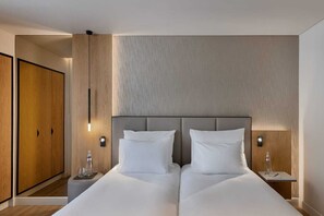 In-room safe, free WiFi - Jerusalem Gardens Hotel (Jerusalem)