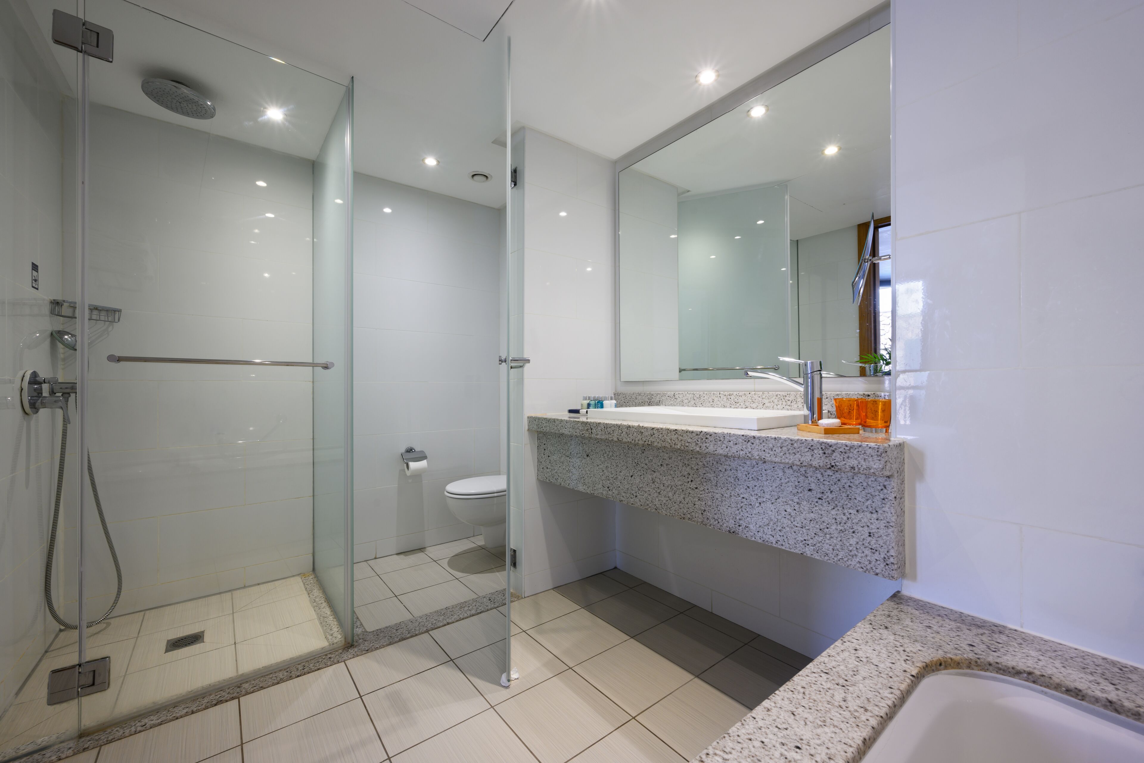 family room (water front pv) | bathroom | designer toiletries, hair dryer, towels