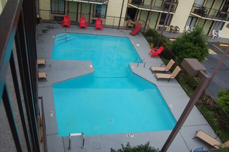 Vacation Lodge - Image 83