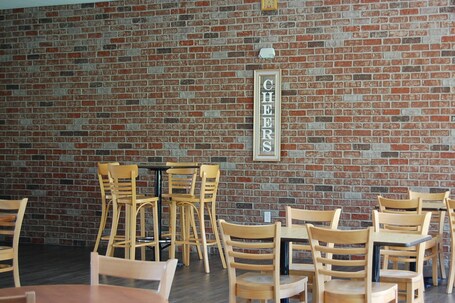 Vacation Lodge - Image 1