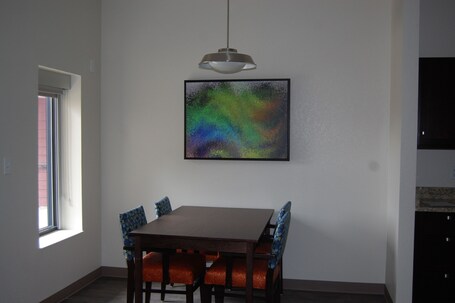 Vacation Lodge - Image 108