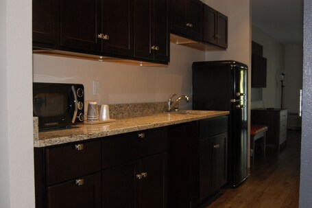 Vacation Lodge - Image 23