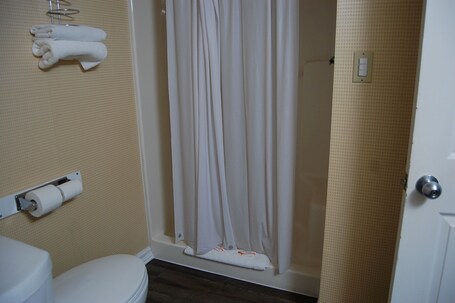 Vacation Lodge - Image 116