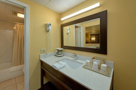 Vacation Lodge - Image 52