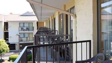 Standardzimmer, 2 Queen-Betten, Balkon | Blick vom Balkon