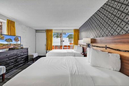 Holiday Shores - Image 3