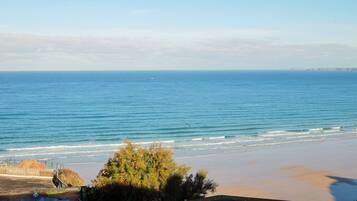 Twin Room, Sea View | Beach/ocean view