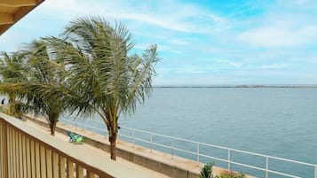 ルーム ダブルベッド 1 台 | 施設の正面