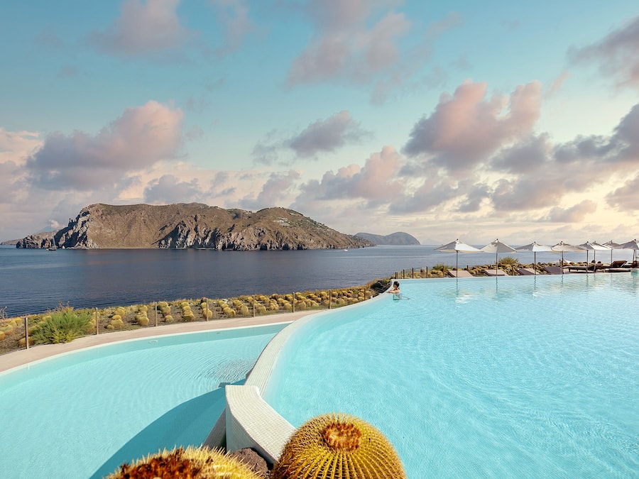 Indoor pool, outdoor pool, pool loungers