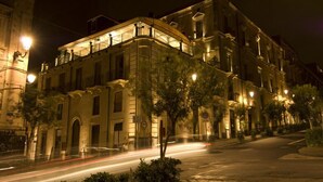View from property - Hotel Royal (Catania)