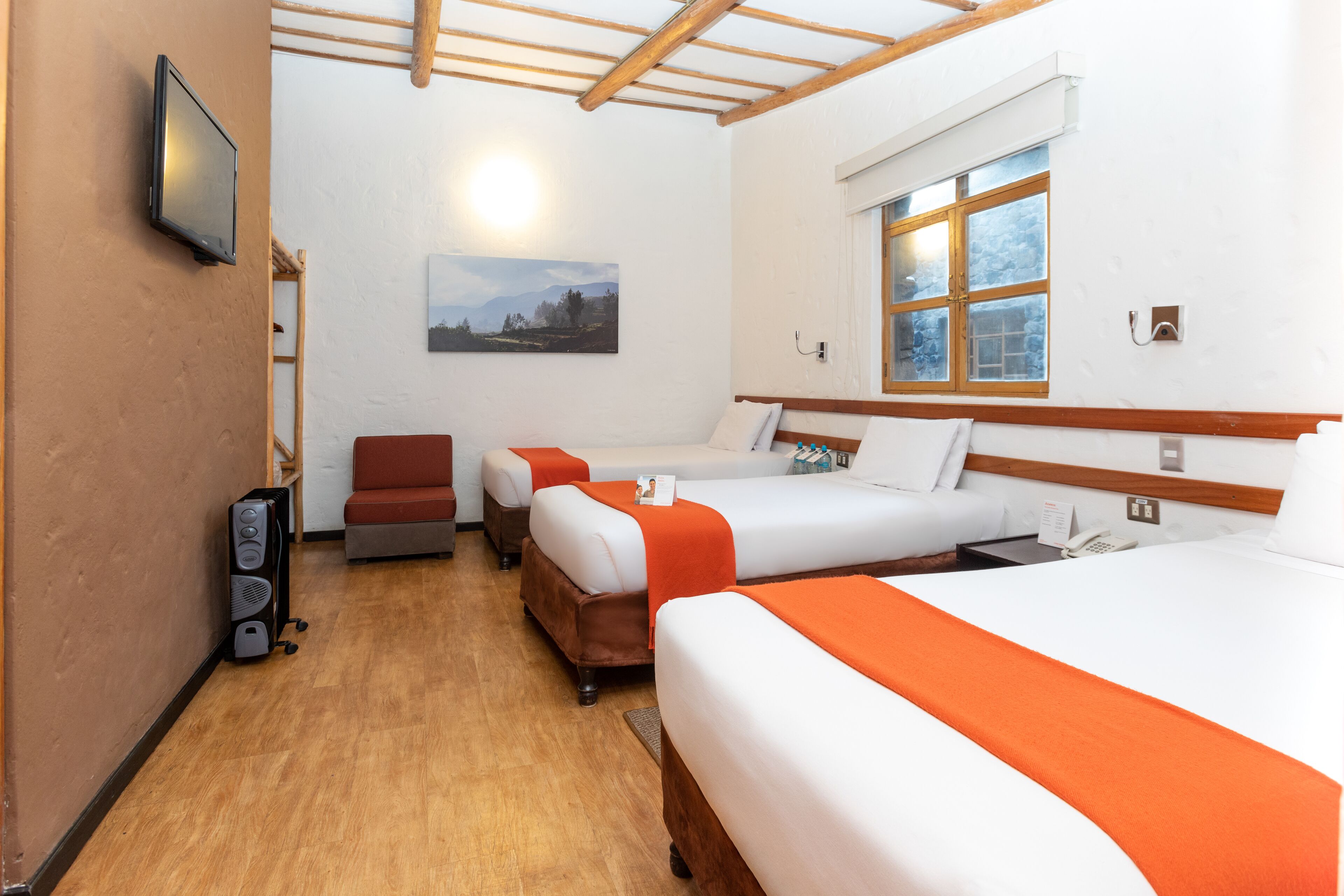 traditional room, 3 single beds | 1 bedroom, in-room safe, bed sheets