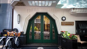 Front of property - Hippodrome Hotel Condesa (Mexico City)