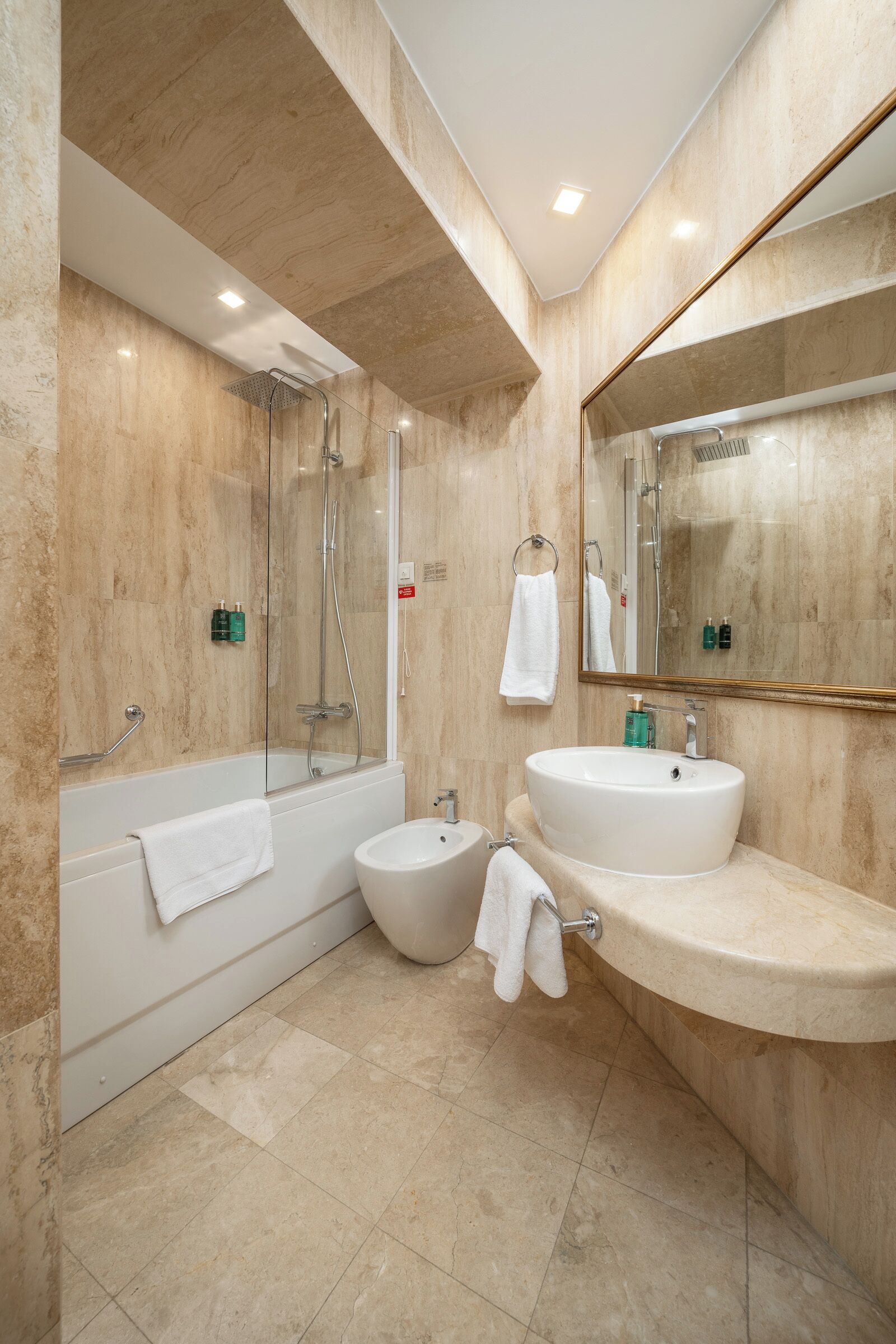 business suite, 1 king bed | bathroom | bathtub, hair dryer, bathrobes, slippers